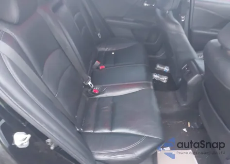 2016 Honda Accord Ex-L z USA, uszkodzony, nr VIN 1HGCR2F86GA031741